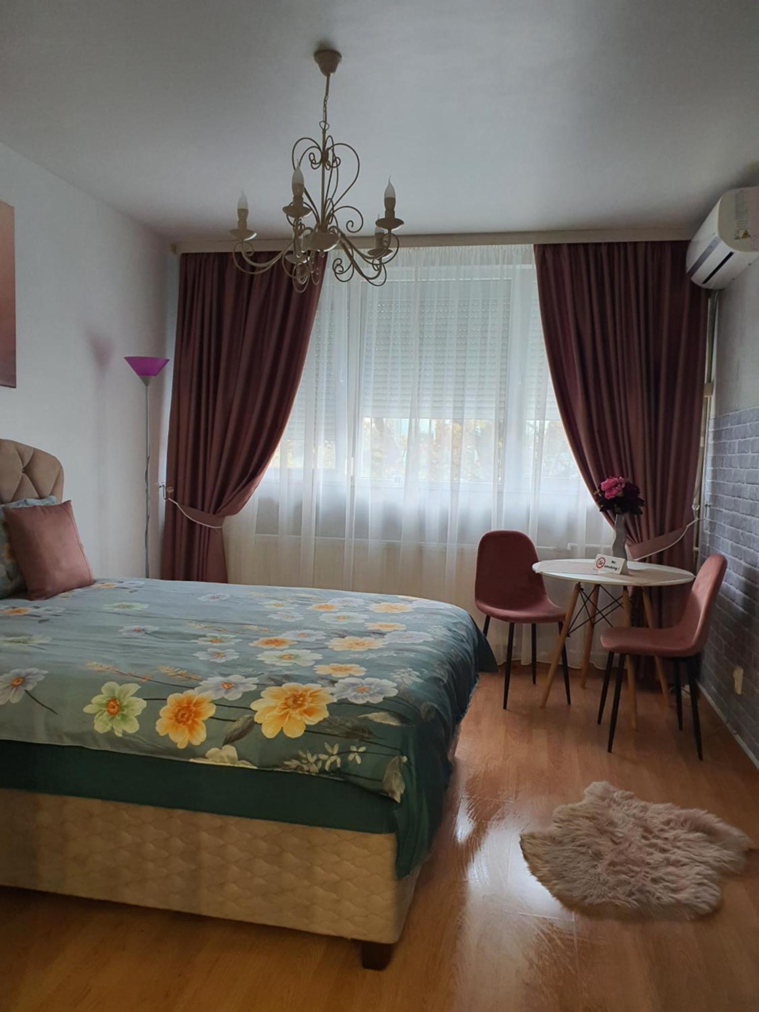 Chic Apartment- Place To Remember Gałacz Zewnętrze zdjęcie