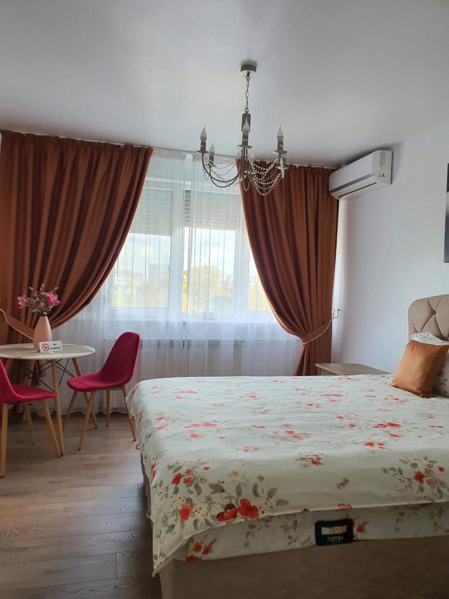 Chic Apartment- Place To Remember Gałacz Zewnętrze zdjęcie