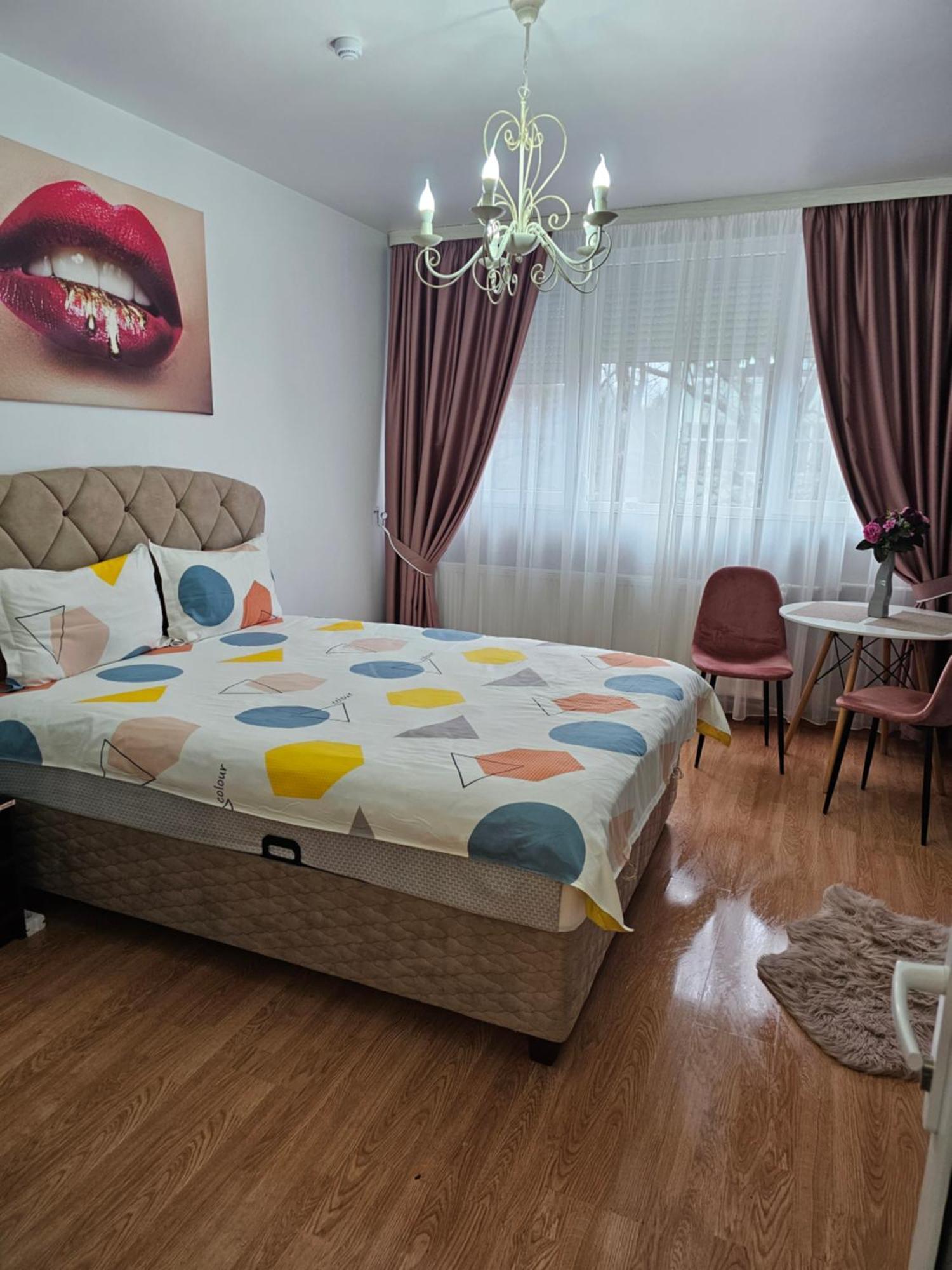 Chic Apartment- Place To Remember Gałacz Zewnętrze zdjęcie