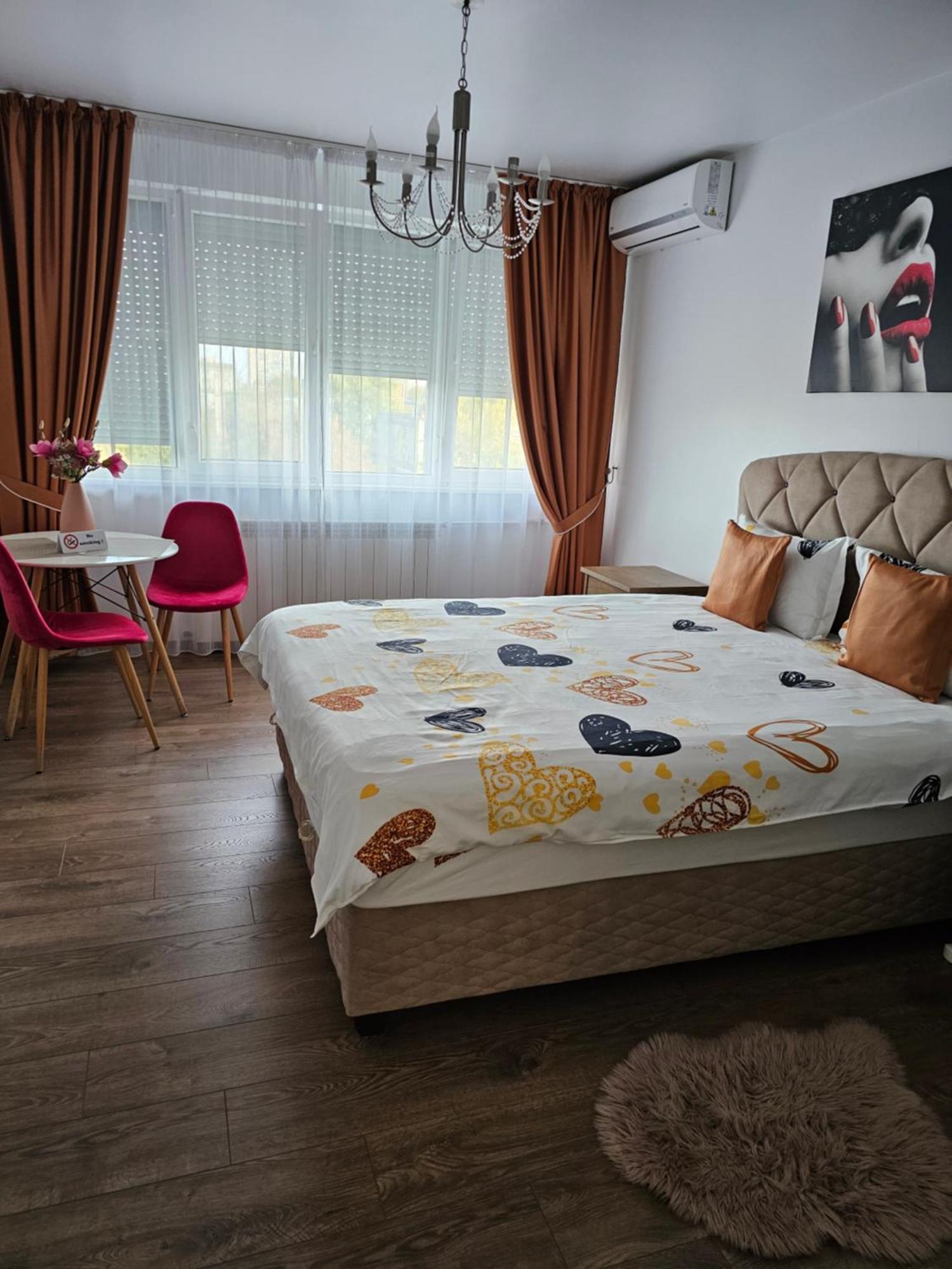 Chic Apartment- Place To Remember Gałacz Zewnętrze zdjęcie