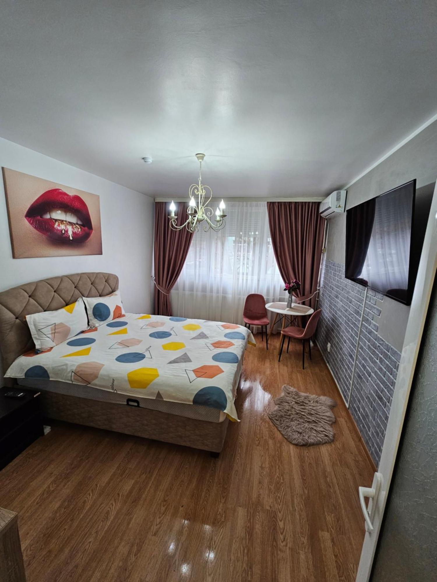 Chic Apartment- Place To Remember Gałacz Pokój zdjęcie